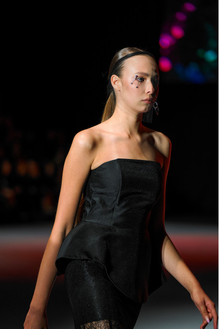 Украшение на обруче АК353-3