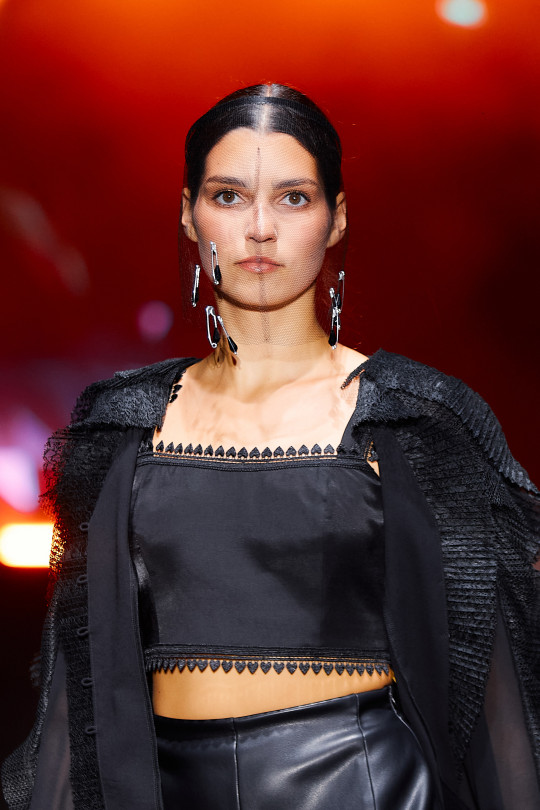 Украшение на обруче АК353-6